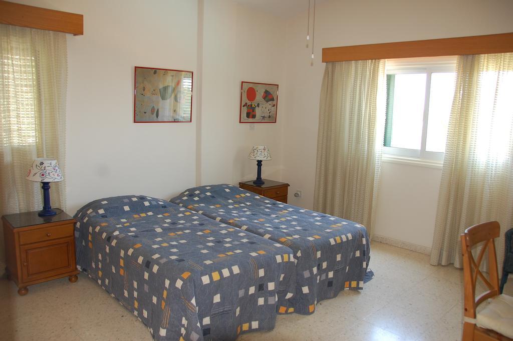 Villa Chrysanthia Πόλη Δωμάτιο φωτογραφία